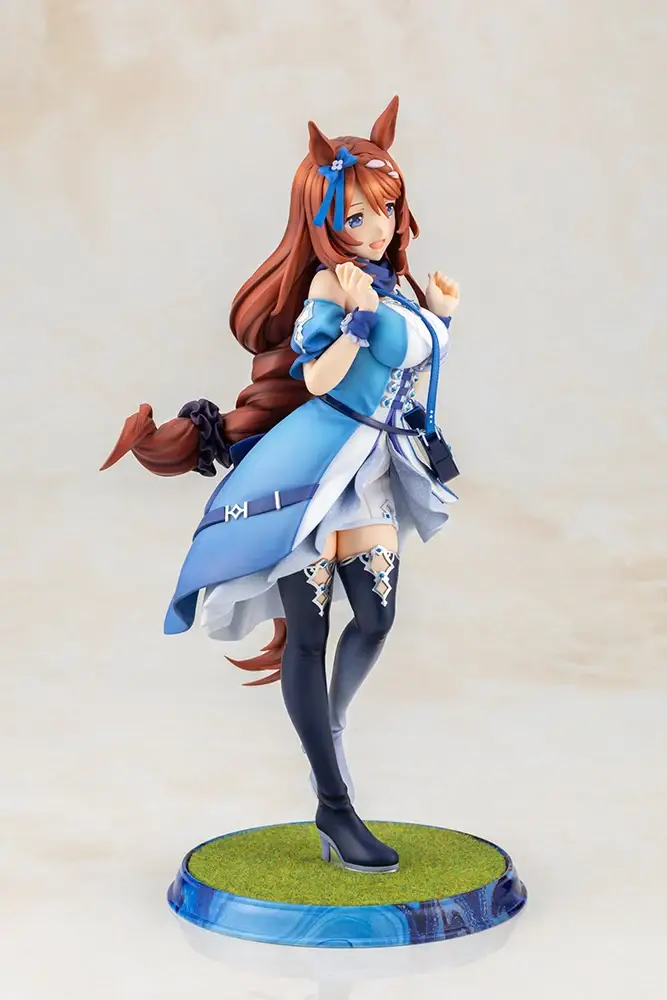 Figurine Super Creek de Uma Musume Pretty Derby par Kotobukiya, scale 1/7 en PVC peint, hauteur 276 mm
